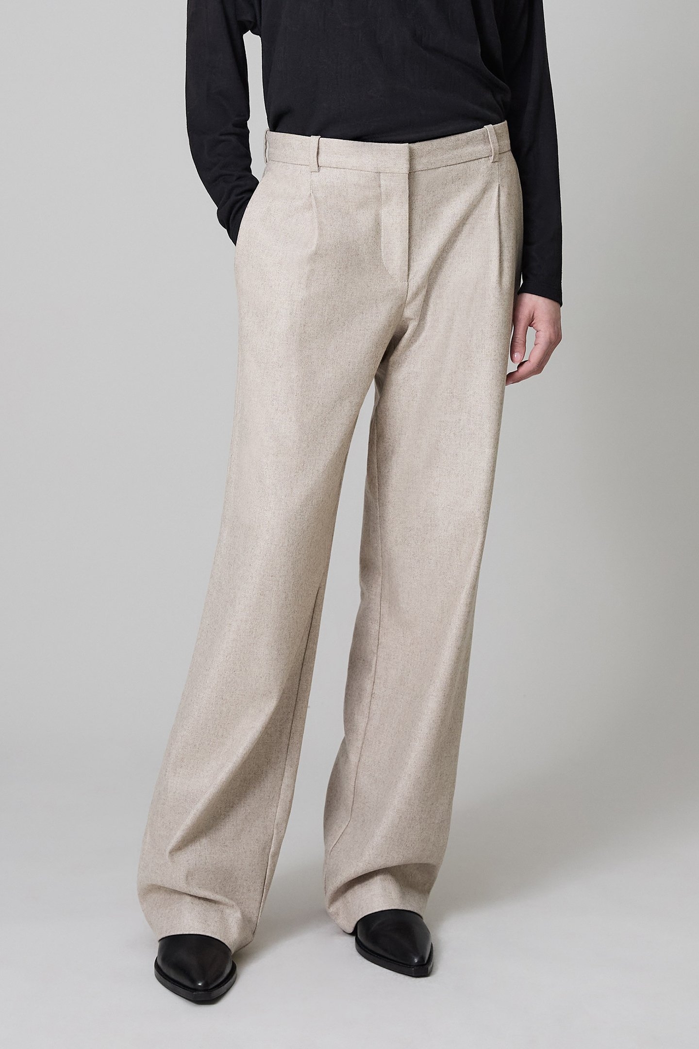 PURE EDITION- FLANNEL FLARE PANTS 1