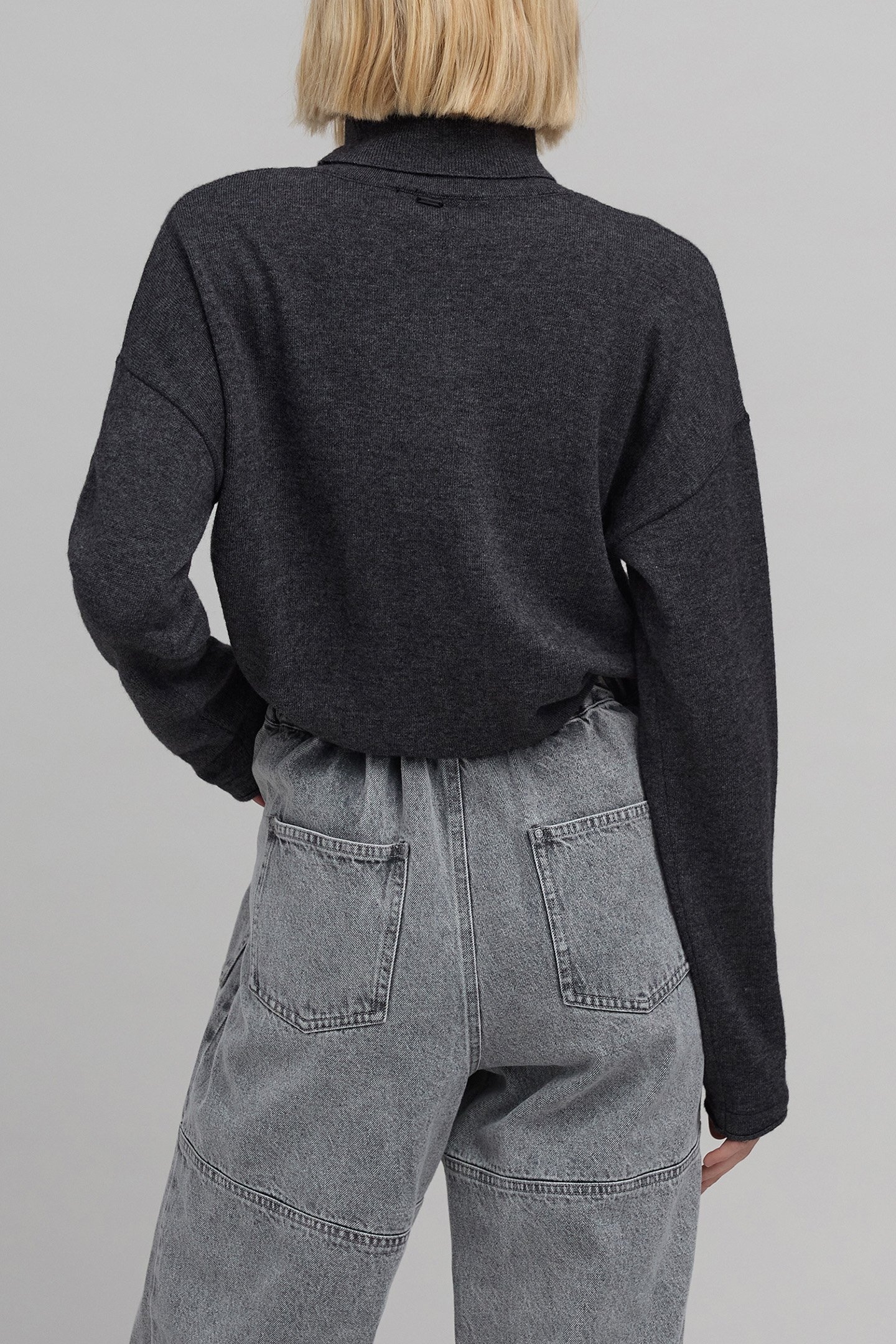 GREY LUREX SKULL KNIT SWEATER 2