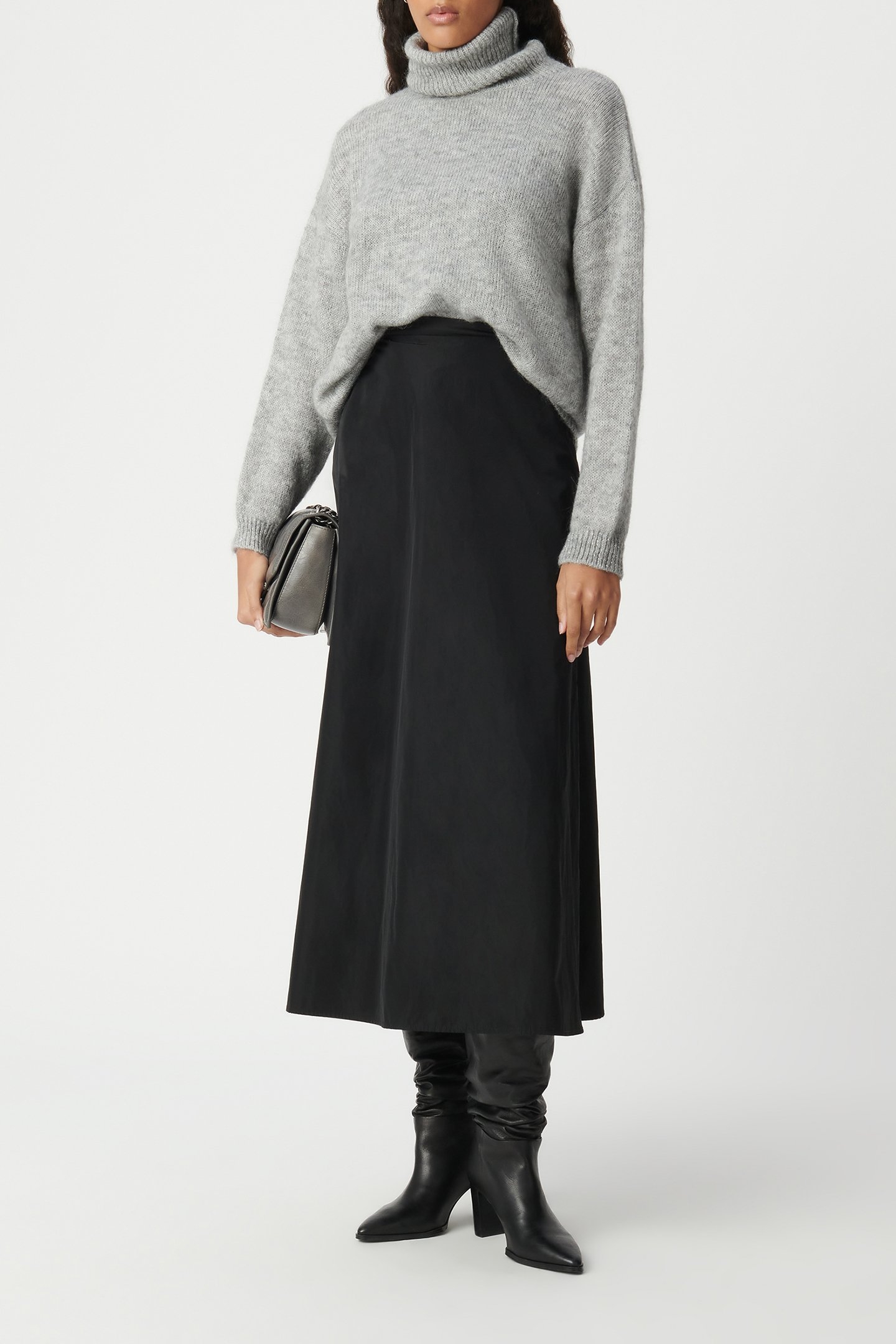 GREY TURTLENECK KNIT SWEATER WITH LUREX RIBBING 3