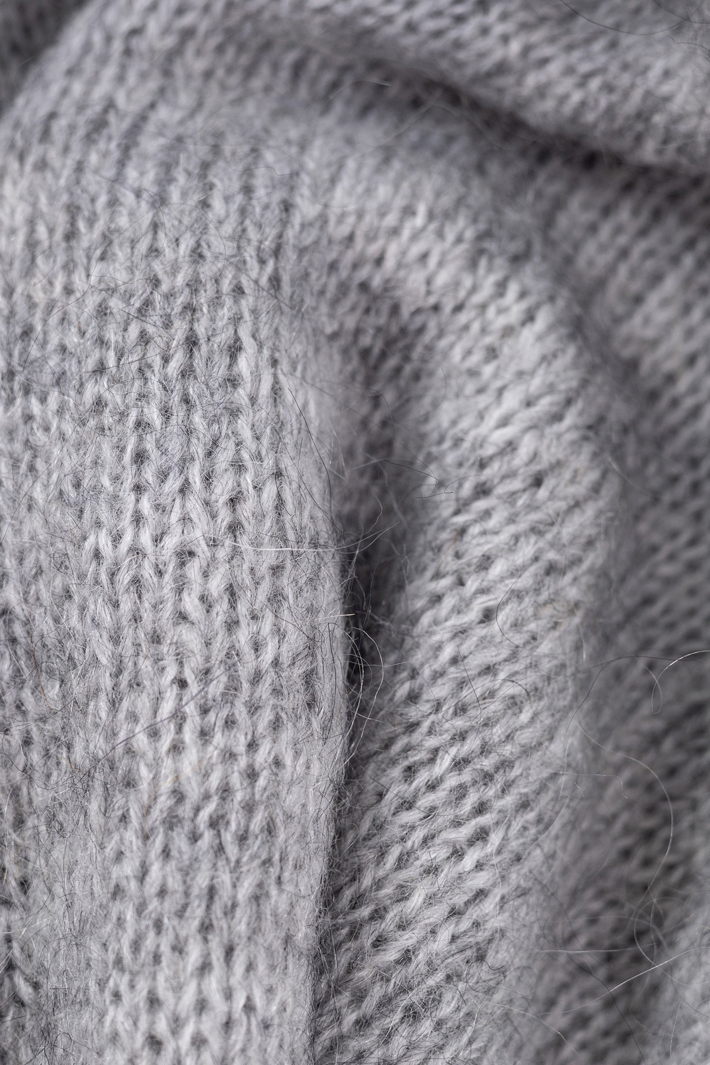 GREY TURTLENECK KNIT SWEATER WITH LUREX RIBBING 7