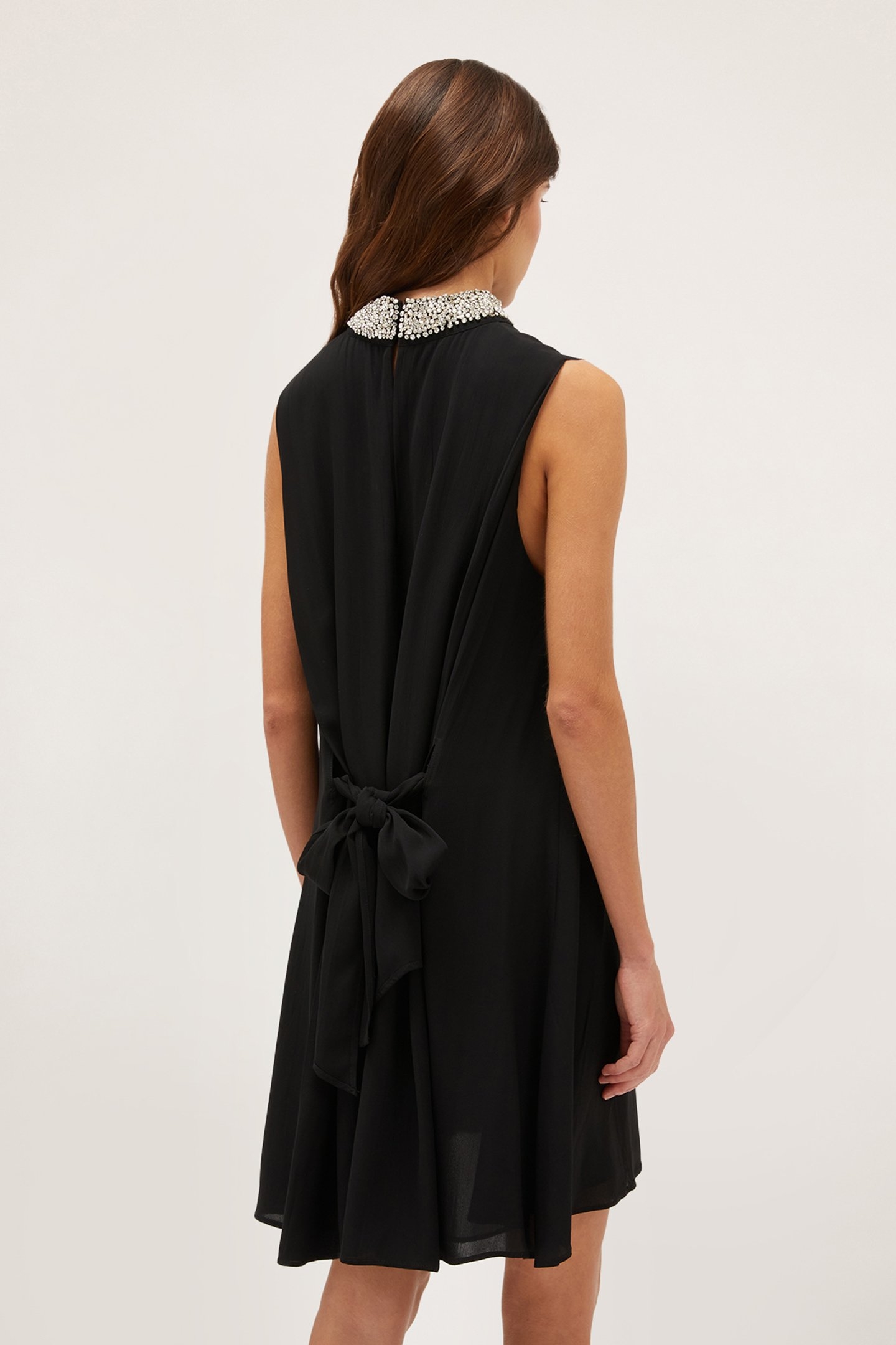FLOWING DRESS WITH EMBROIDERED COLLAR BLACK 2