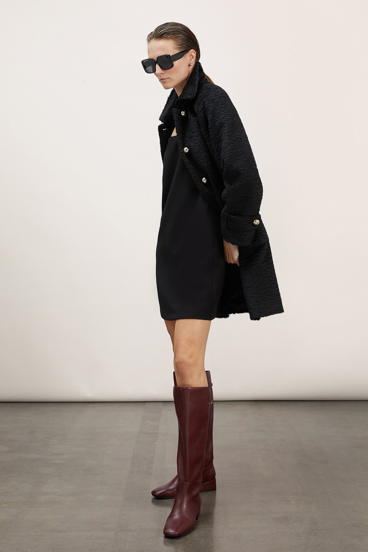 MINIDRESS WITH CUT-OUT BLACK 4