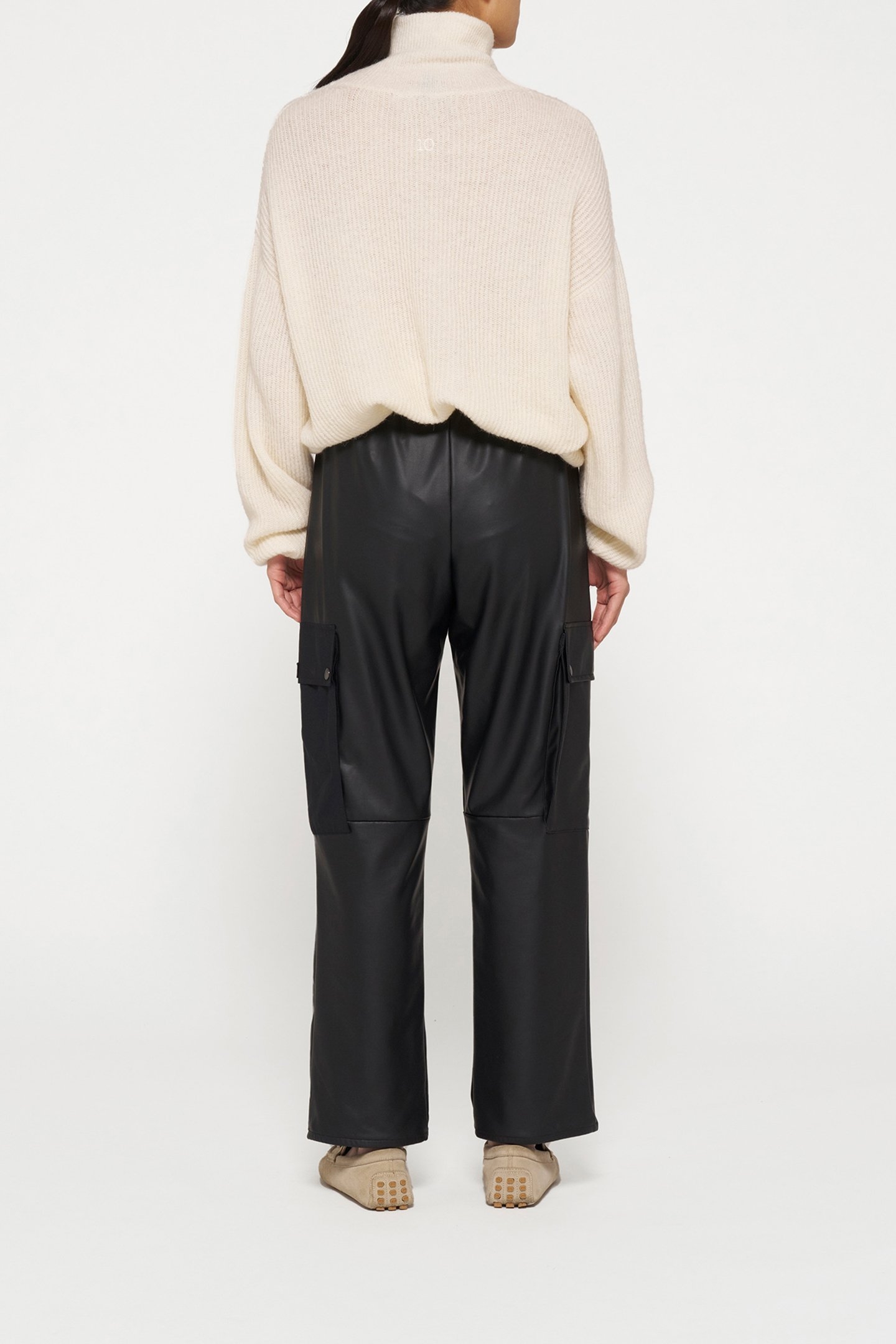 LEATHERLOOK CARGO PANTS 1012 3