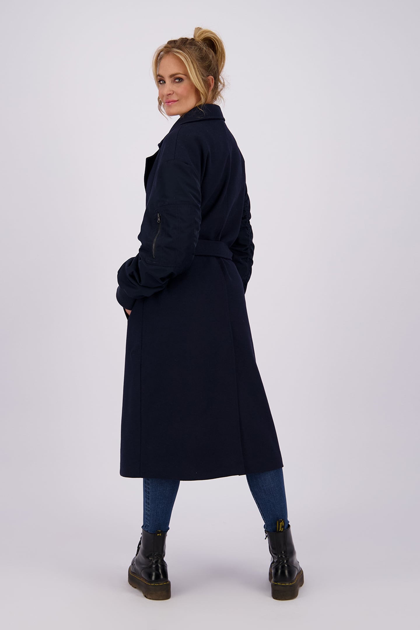 VAYENNA JACKETS BLACK BLUE 6