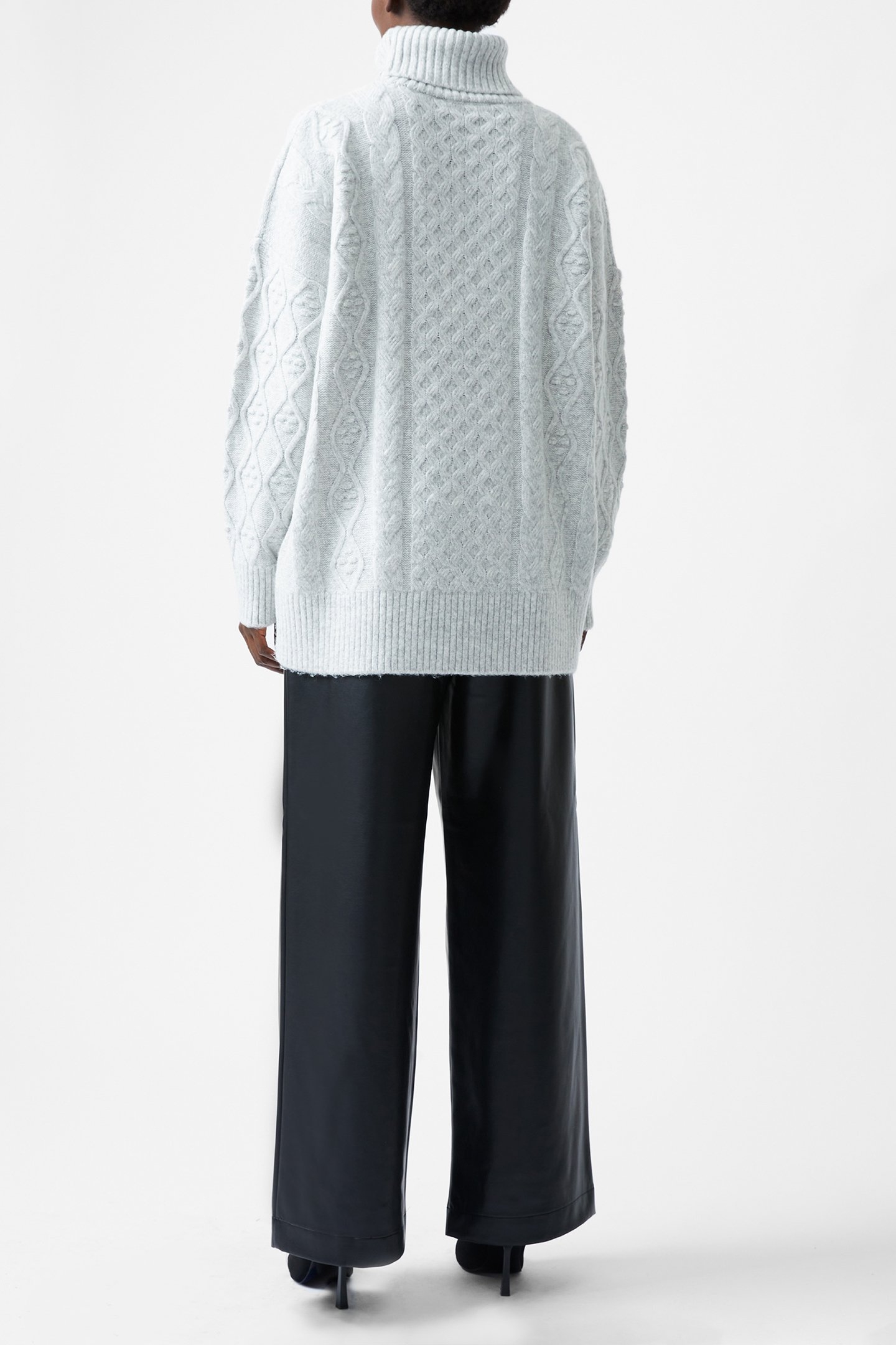 CABLE LS JUMPER W LGT GREY MEL 2