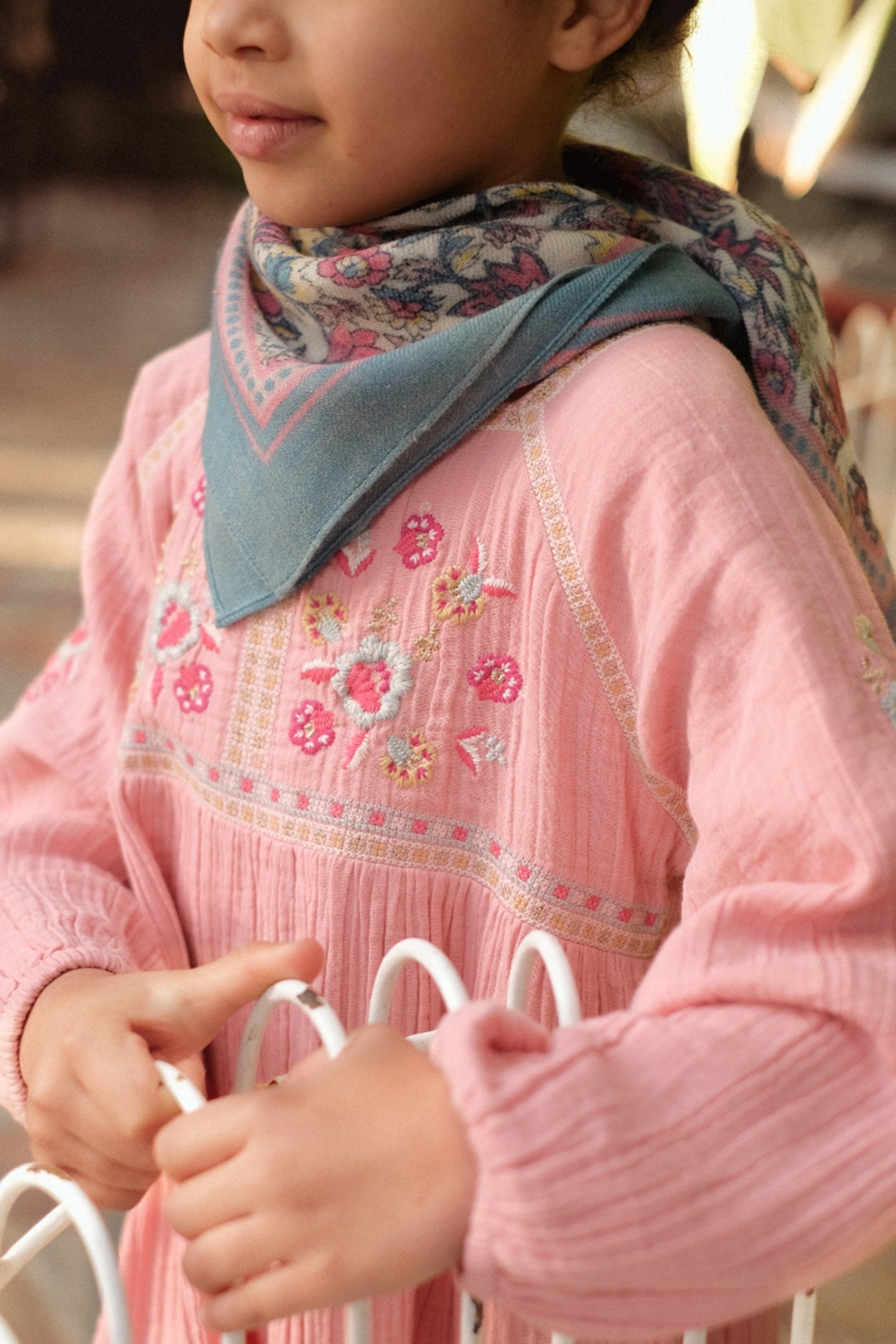 WOVEN SCARF CAPUCINE (60X60) BUTTER FLOWER GUEDRA 5