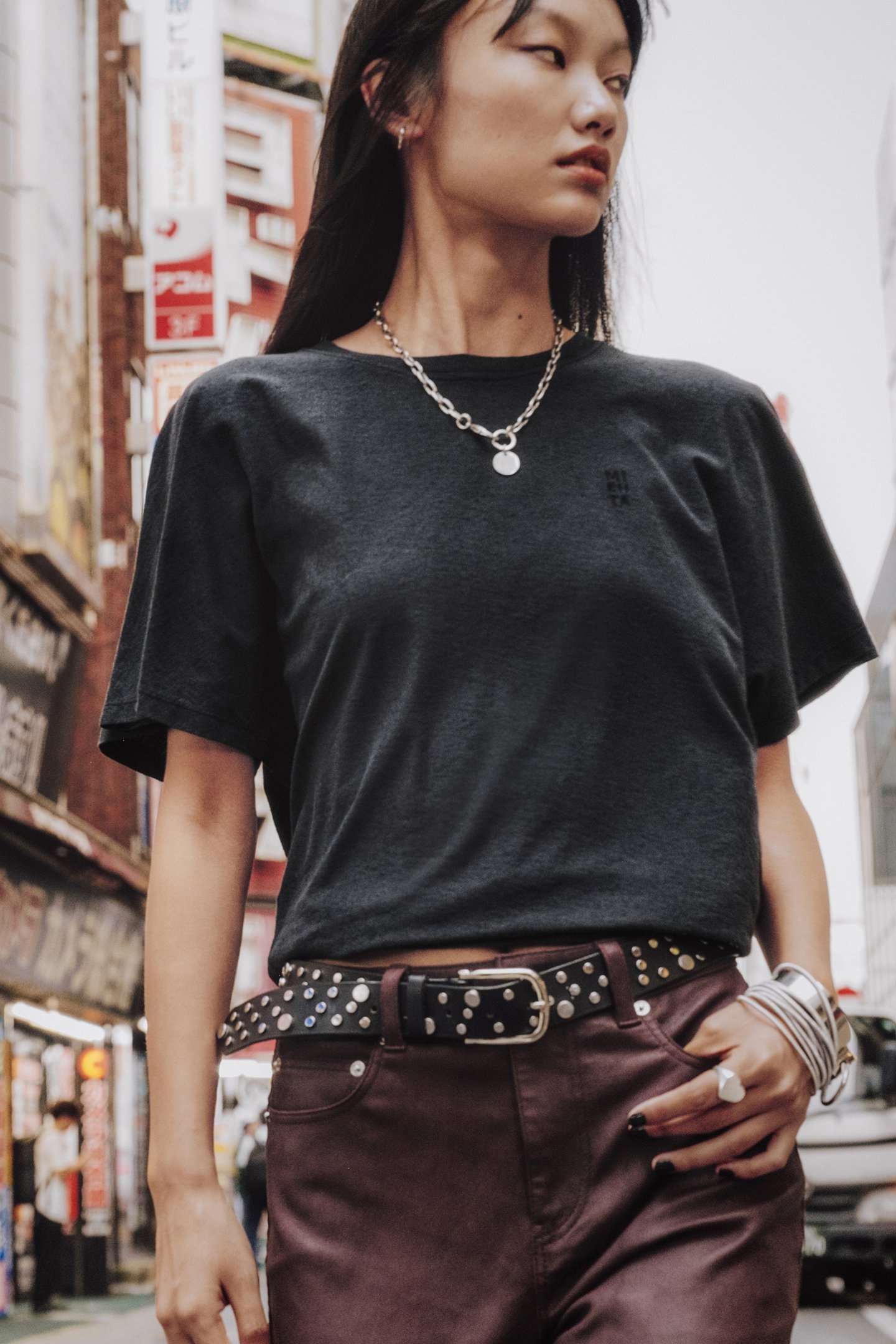 THE DARK EMBROIDERED HEMP BAT T-SHIRT 1