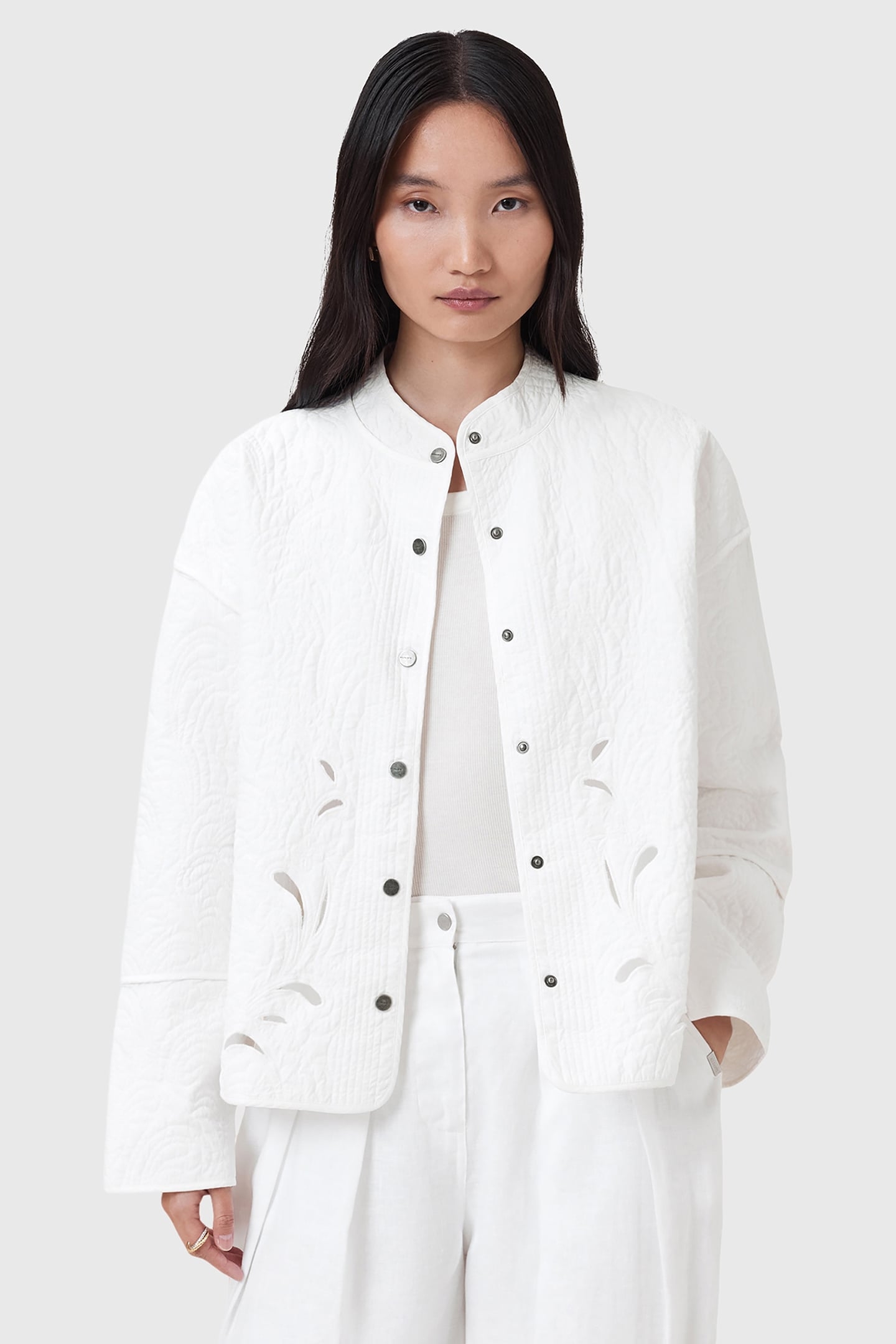 CLARY SHACKET WHITE 4