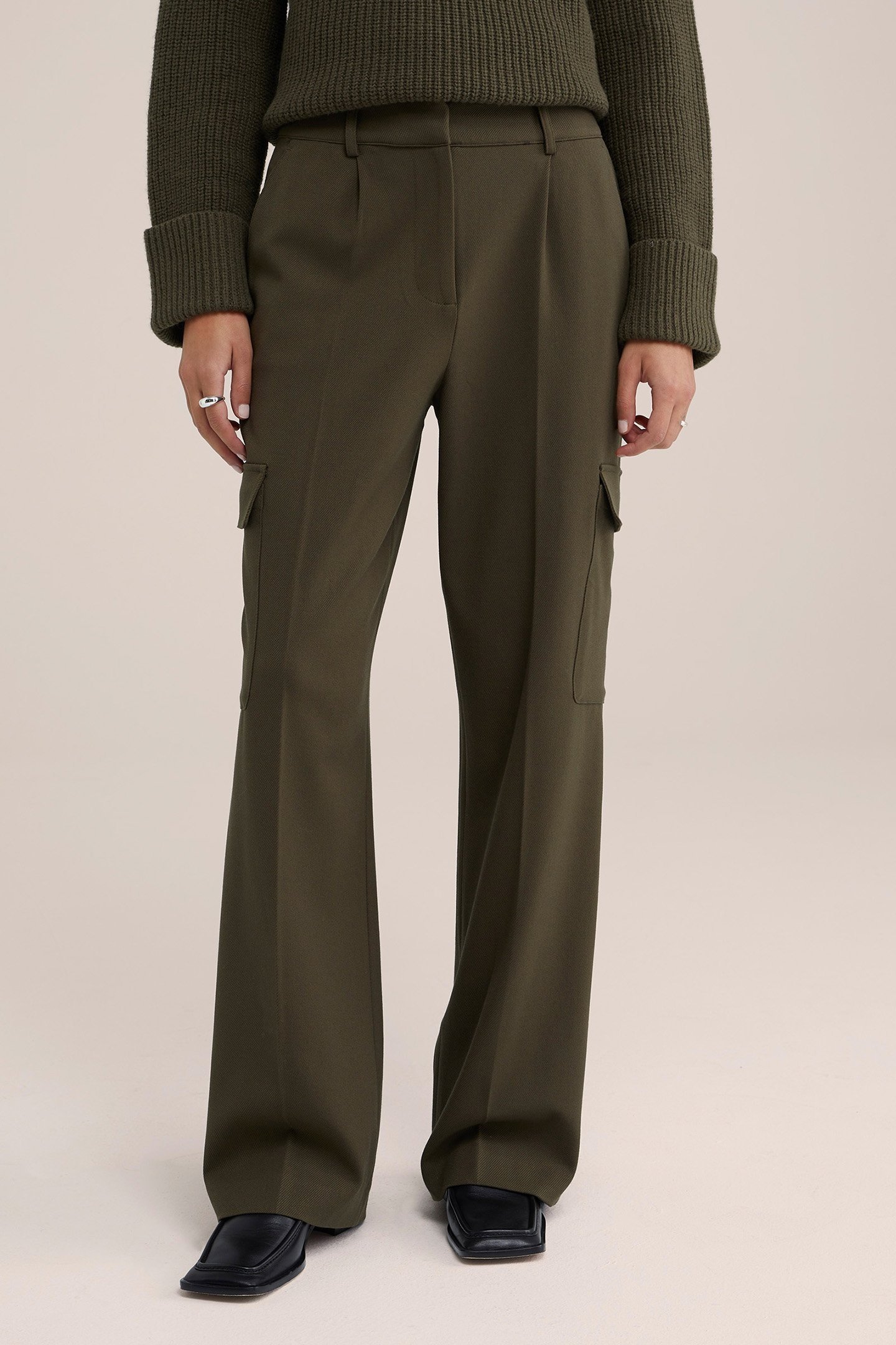 BROEK ARMY GREEN 1