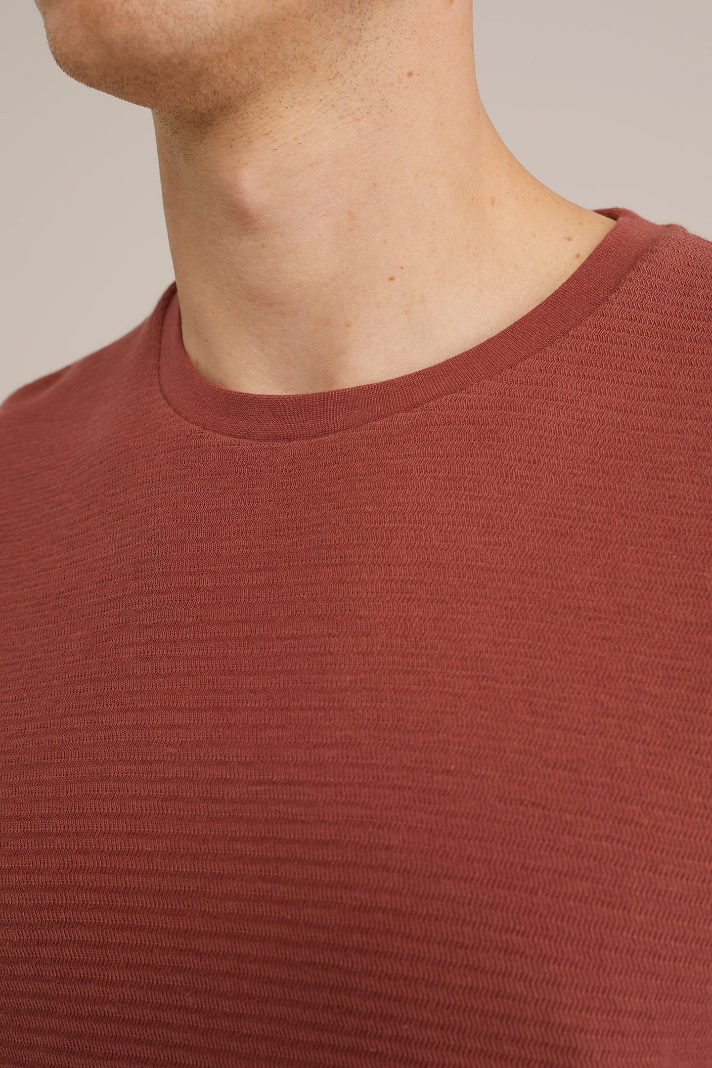 T-SHIRT RUST BROWN 5