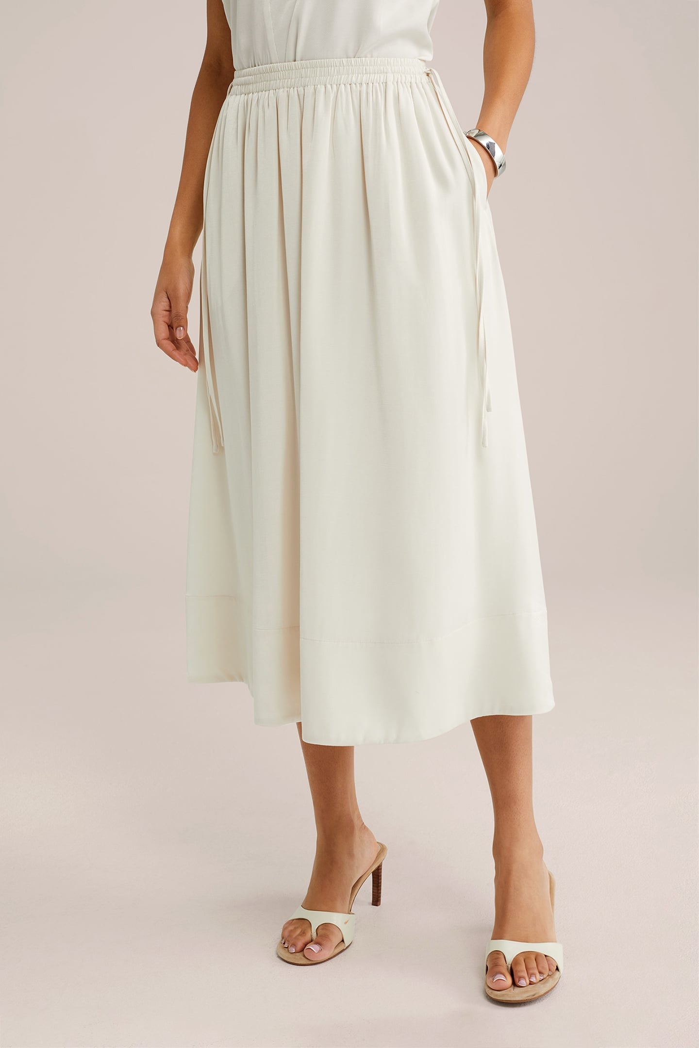 SKIRT MEDIUM LENGTH BEIGE 1