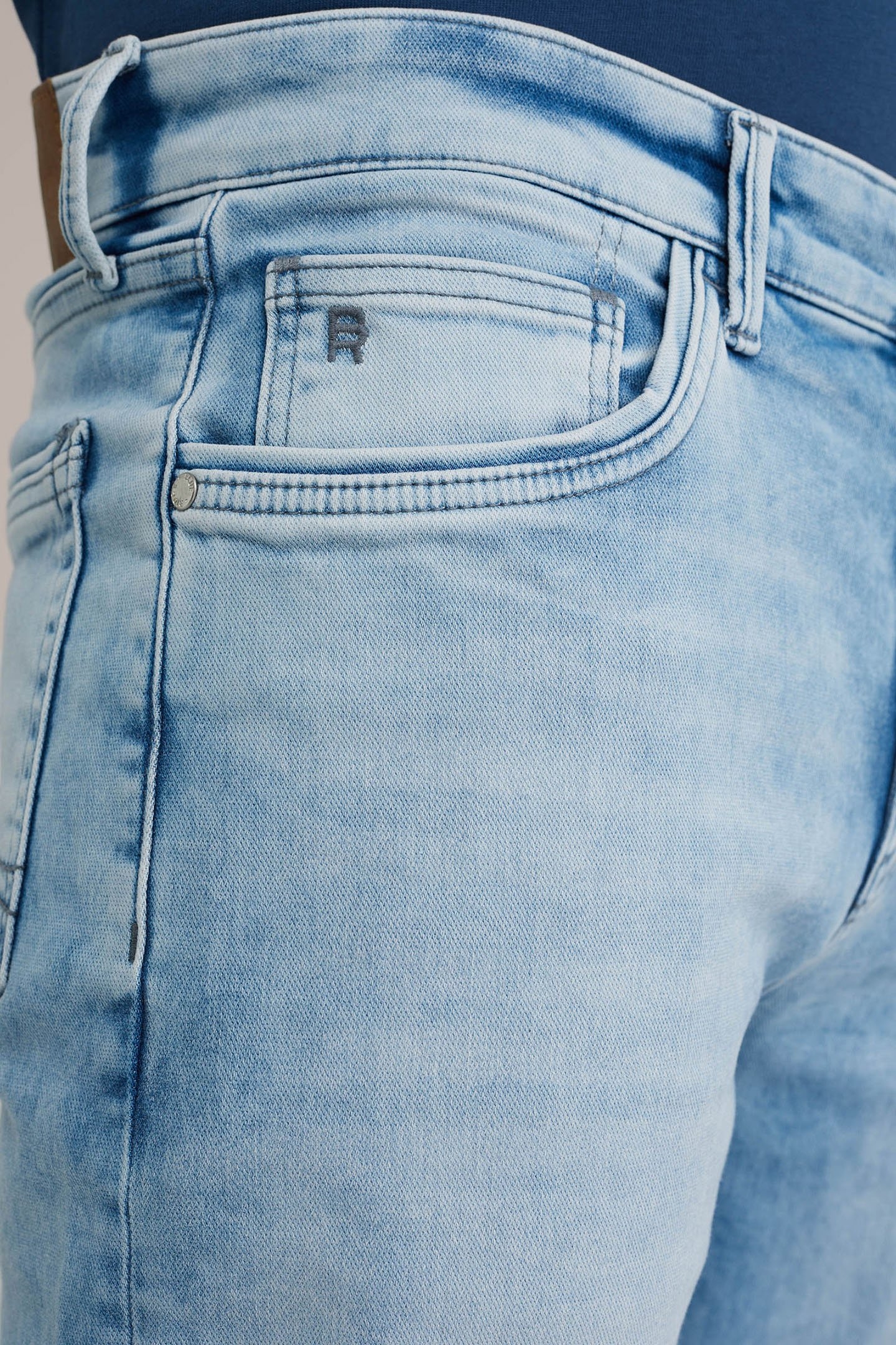 5-POCKET MID WAIST LIGHT BLUE 5