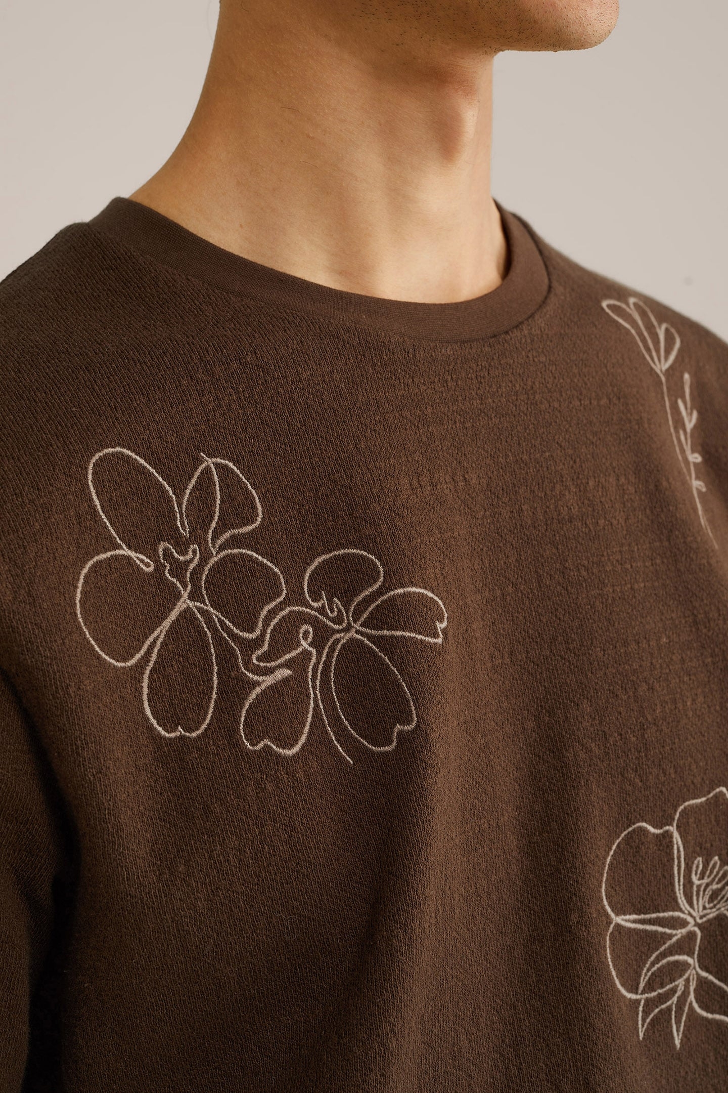 T-SHIRT DARK BROWN 6