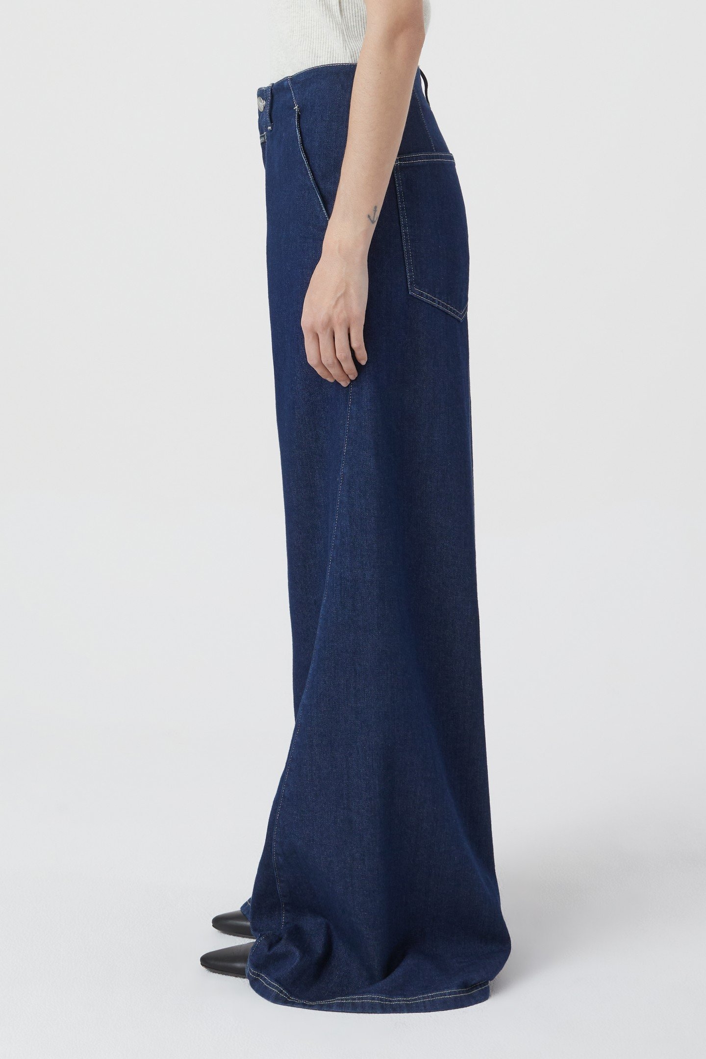 AVAN JEANS DARK BLUE 6