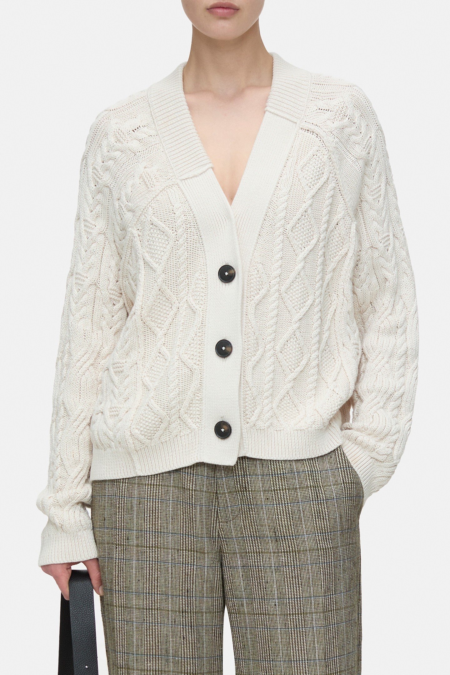V CARDIGAN LONG SLEEVE KNITS IVORY 1