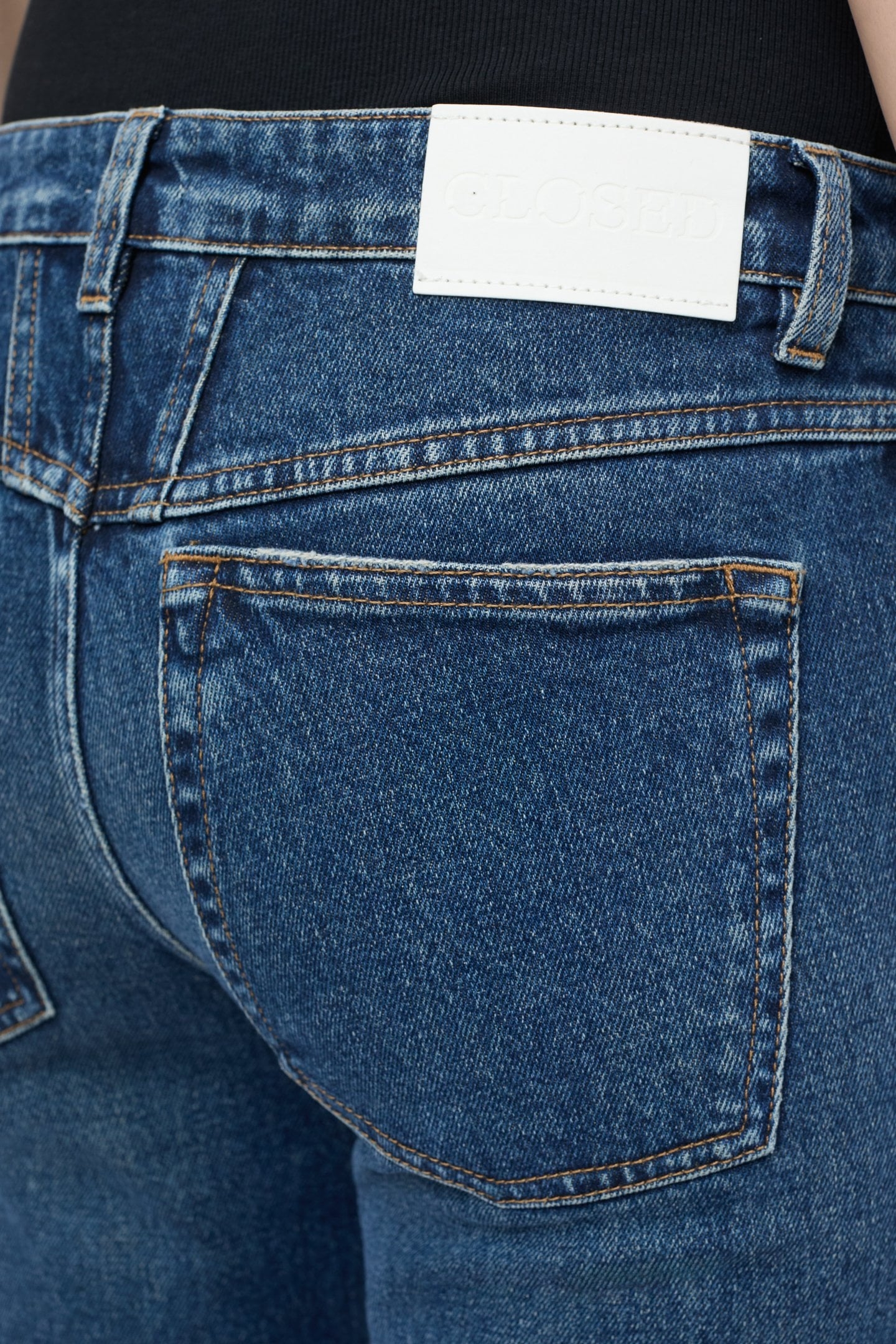 JUNNA JEANS DARK BLUE 4