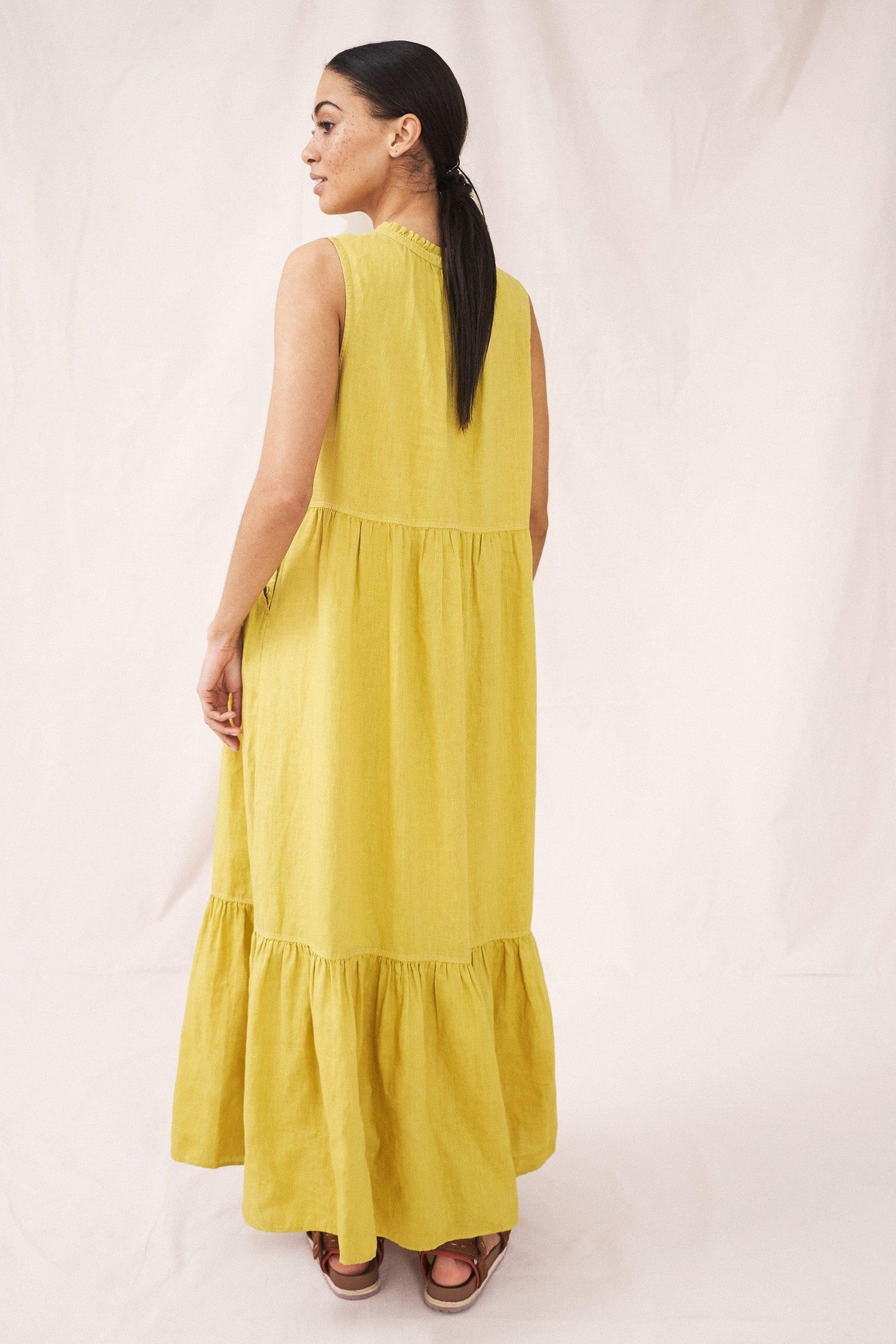 SOPHIA LINEN MAXI DRESS MID CHARTREUSE 2