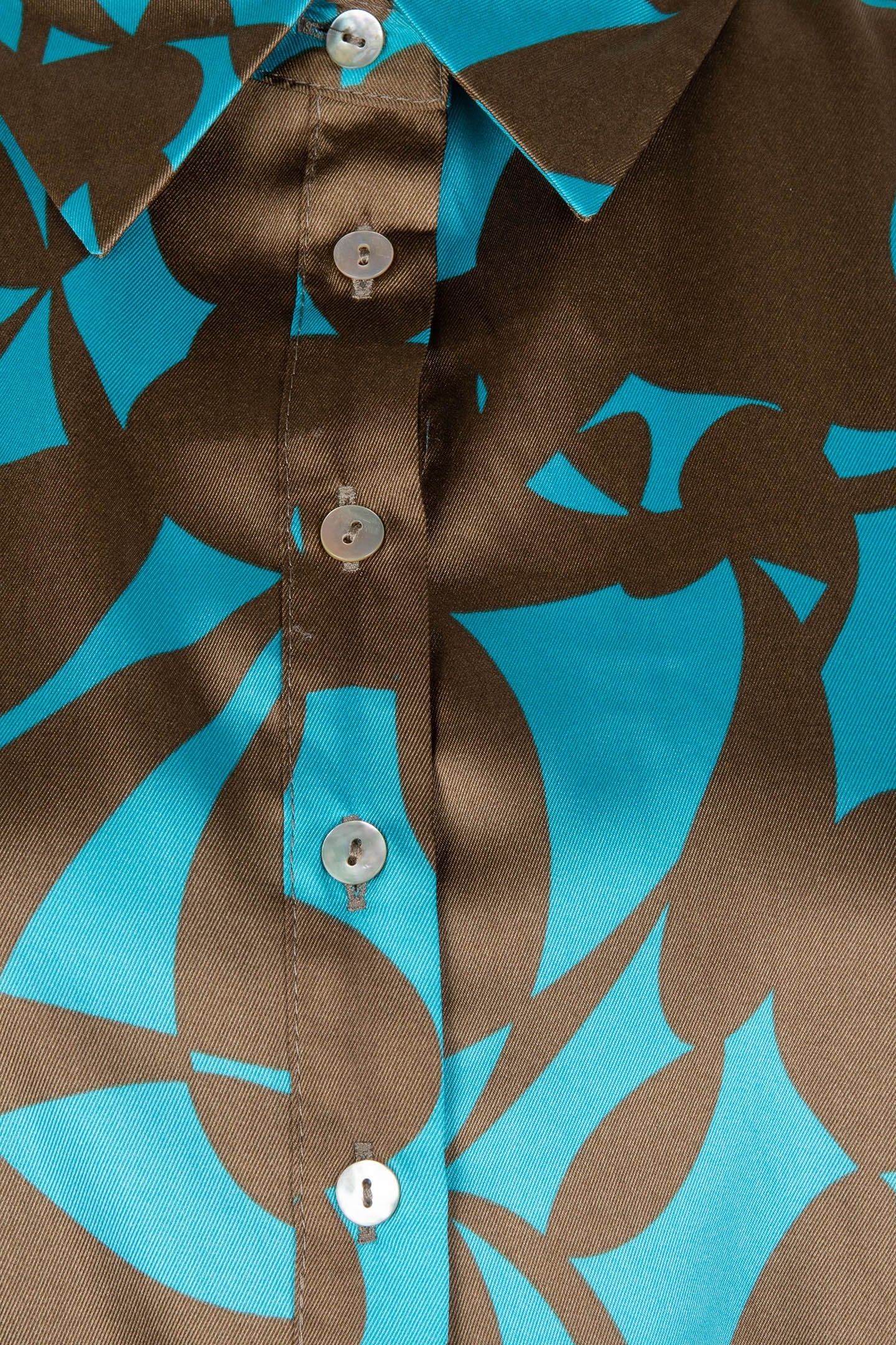 DRESS SATEEN EXPRESSIVE ROOTS PRINT 7