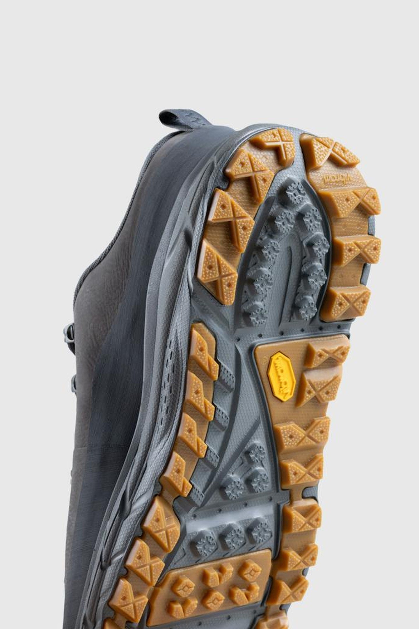 HOKA – U TOR SUMMIT 5