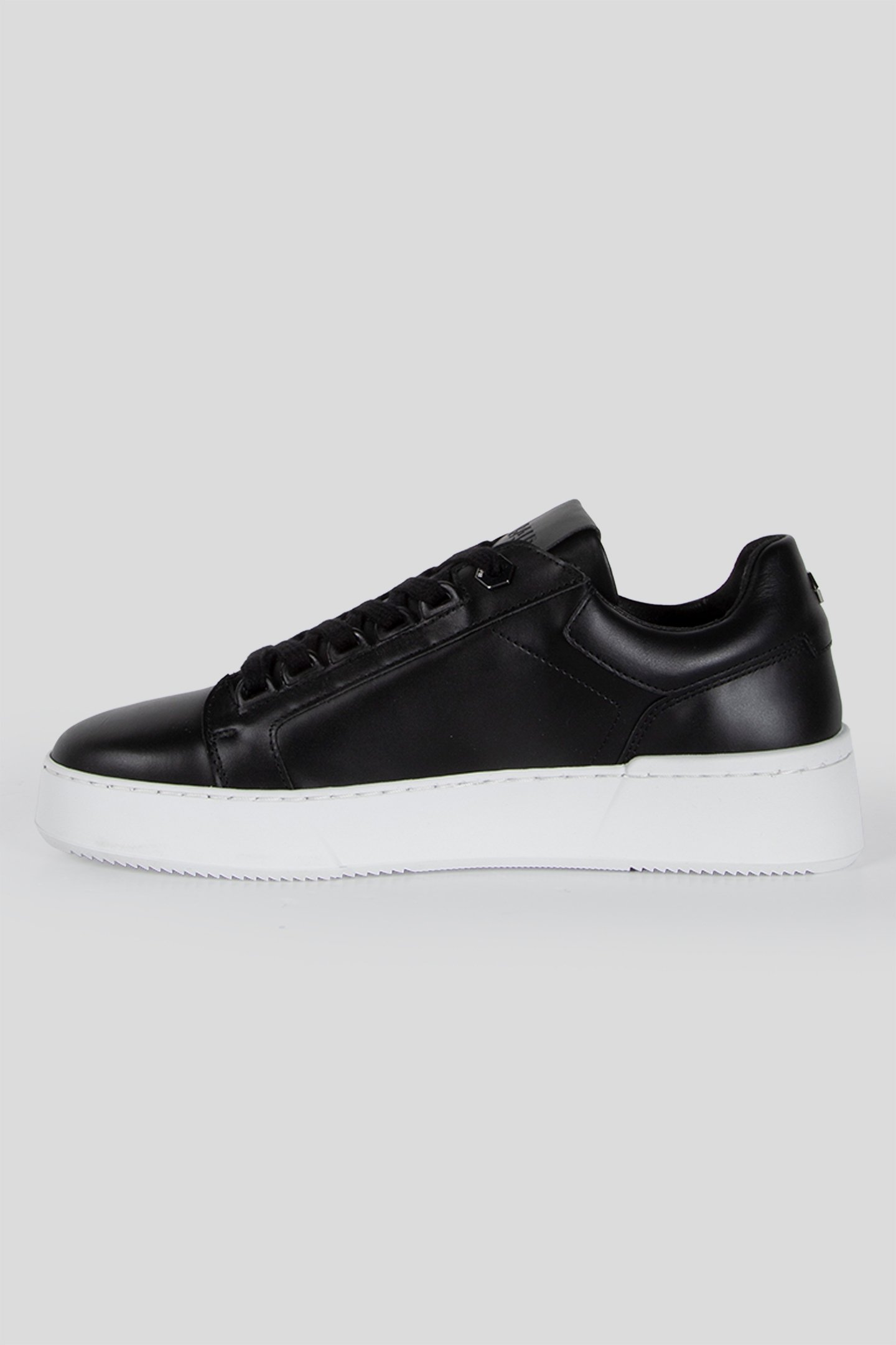 BT SNEAKERS BLACK 2