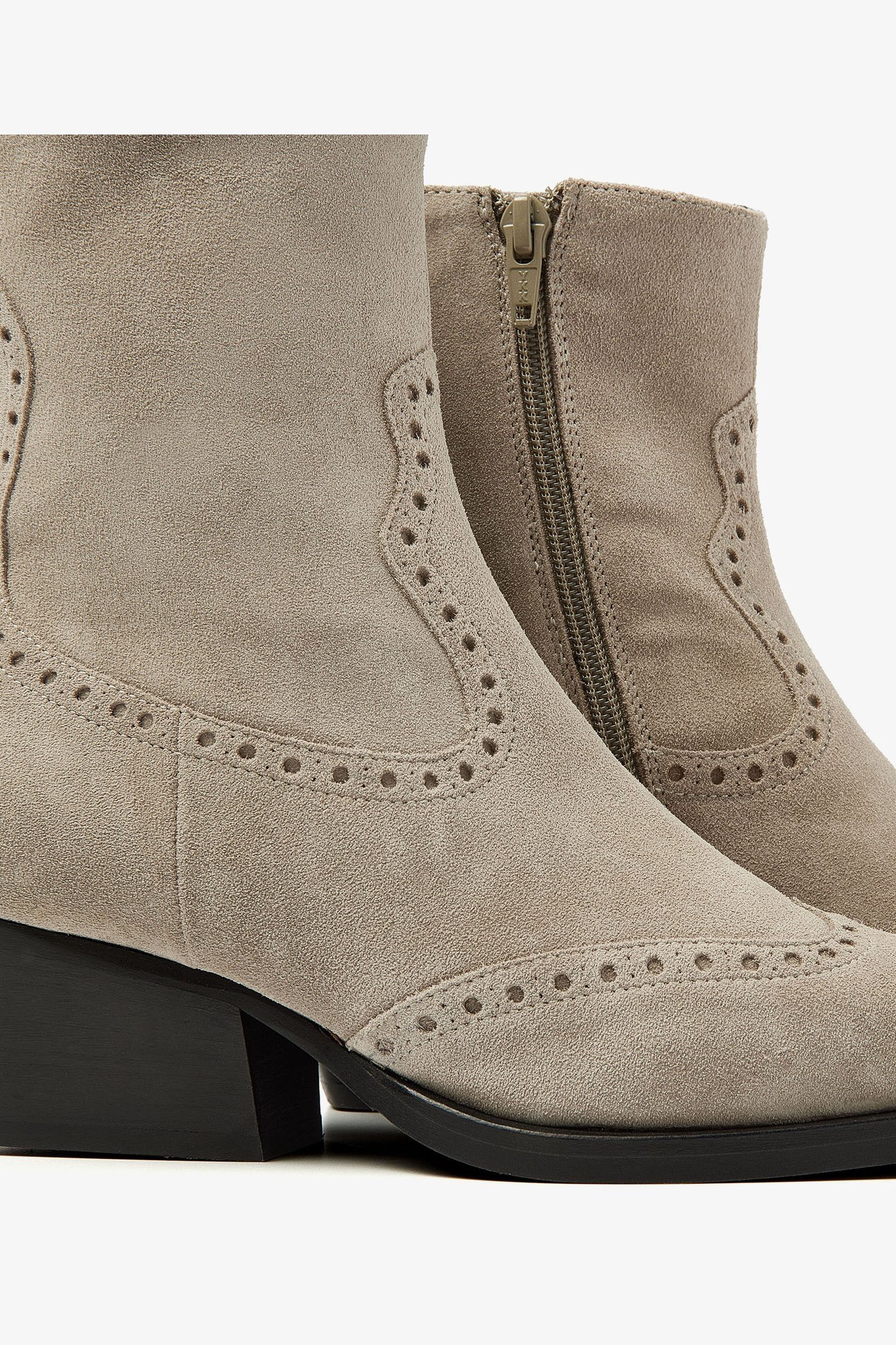 DO AIDEN ANKLE BOOTS GRAY 4