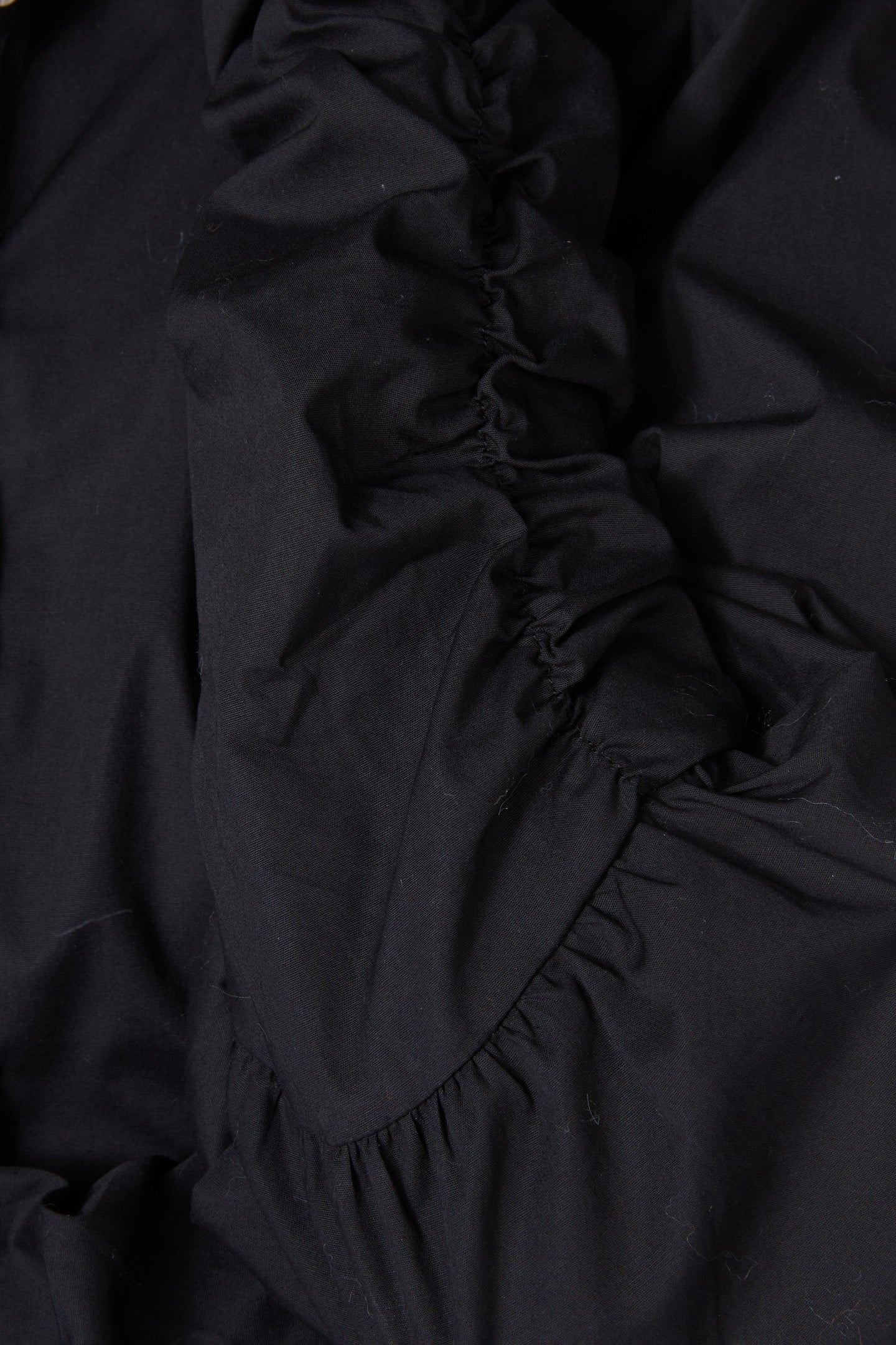 BLOUSE ELASTICATED SLV POPLIN BLACK 6