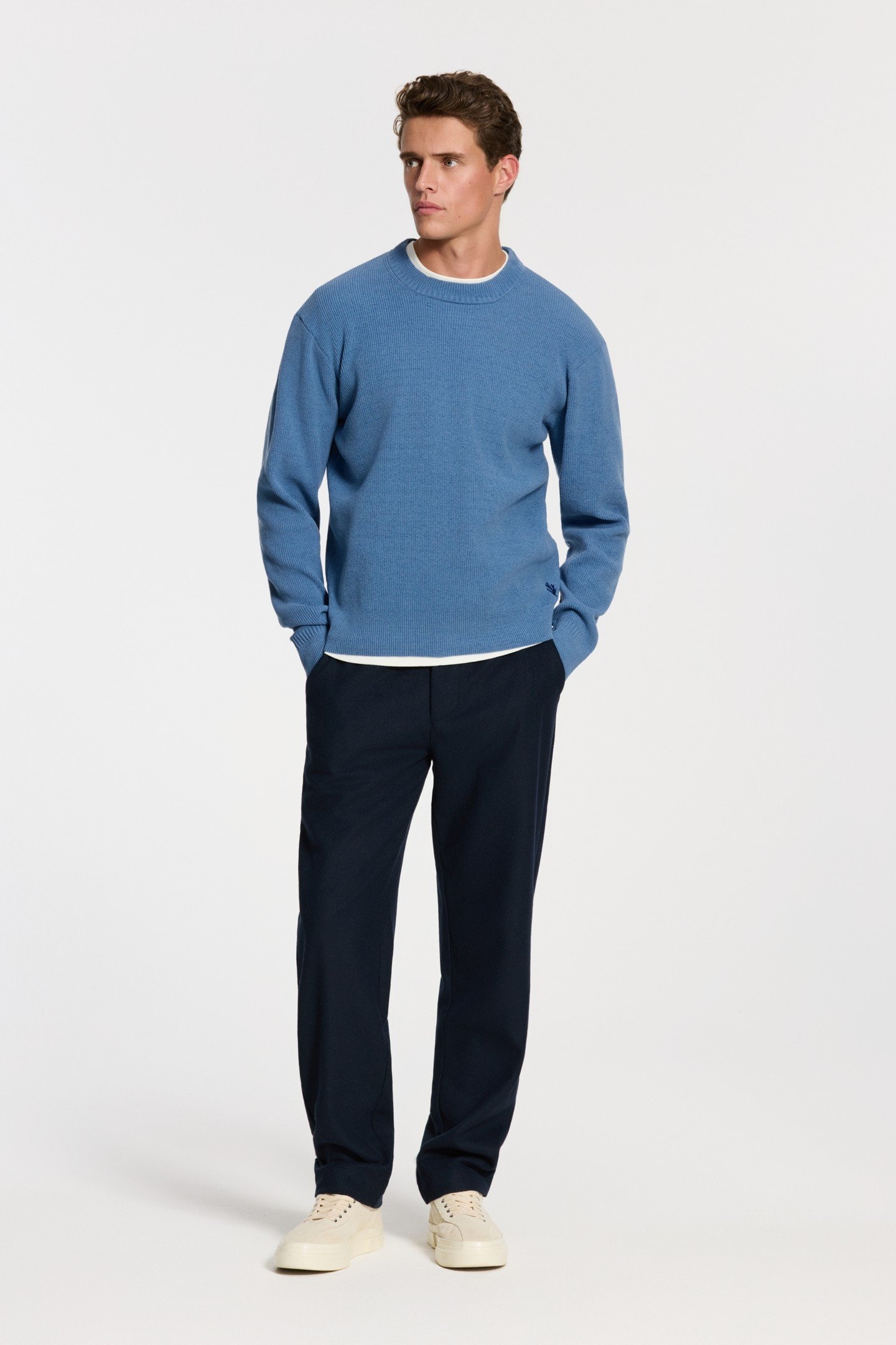 PIKE RELAXED FIT CHENILLE PULLOVER BLUE FIELDS 3