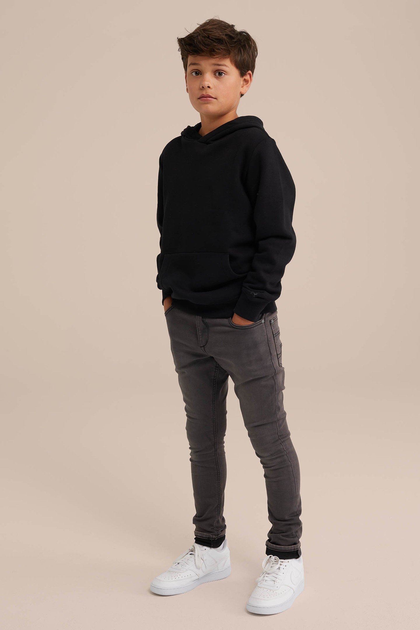 BOYS 5-POCKET MID WAIST DARK GREY 2