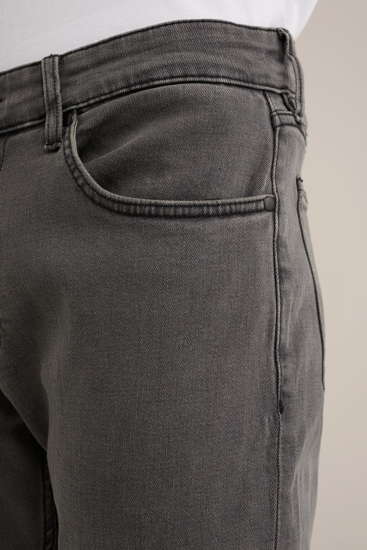 5-POCKET MID WAIST LIGHT GREY 6