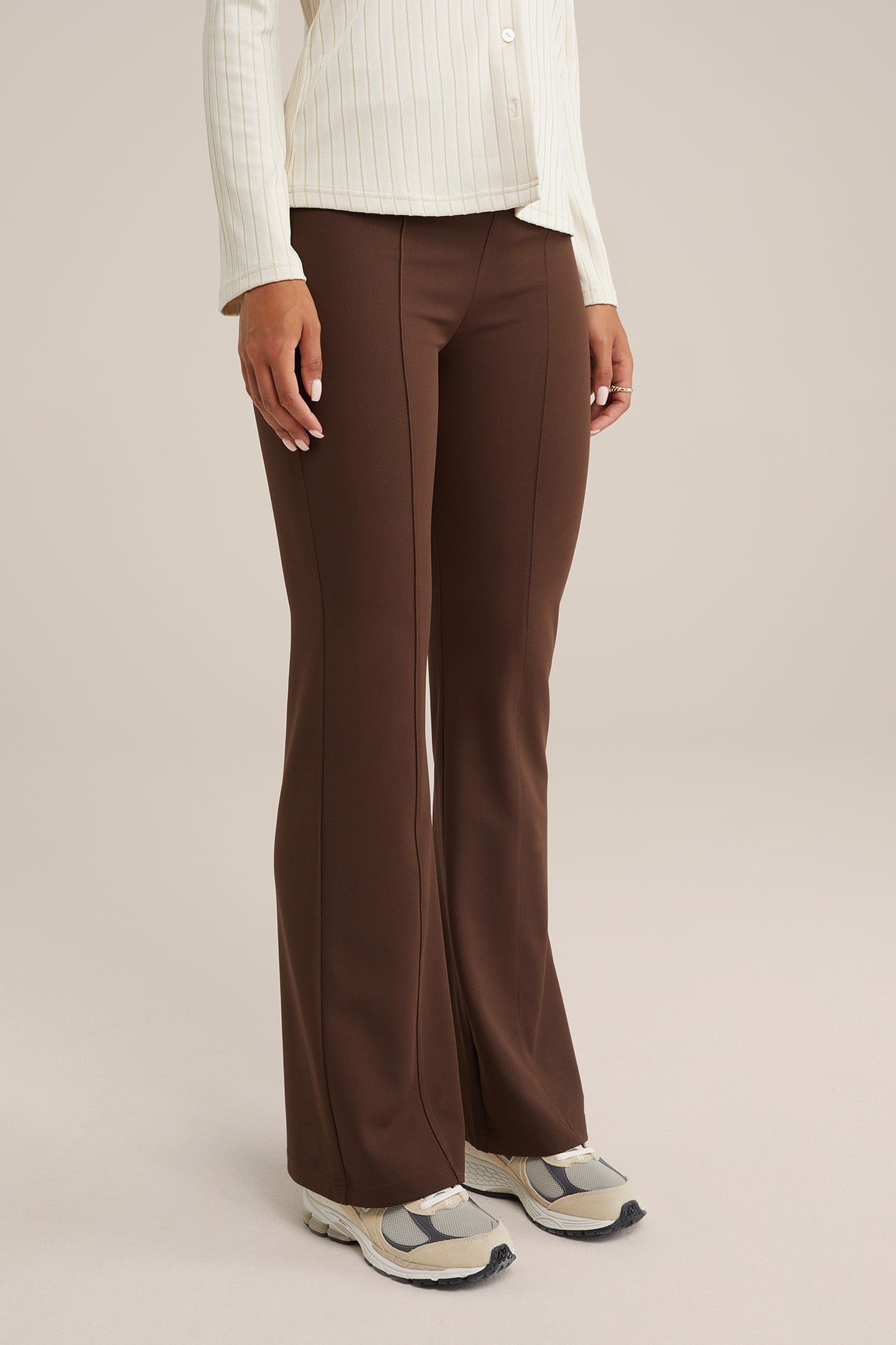 TROUSER DARK BROWN 2