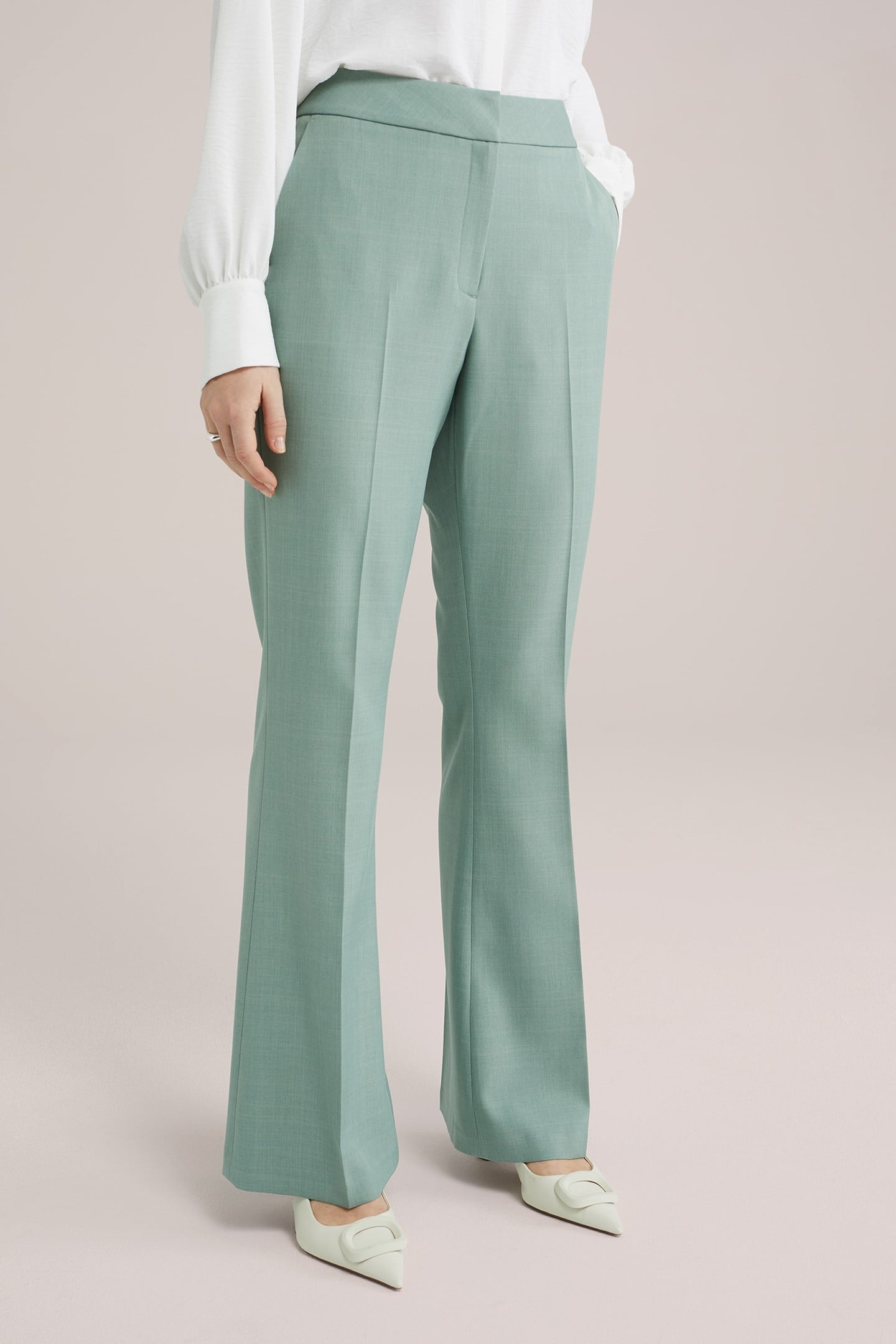 TROUSER PASTEL GREEN 2