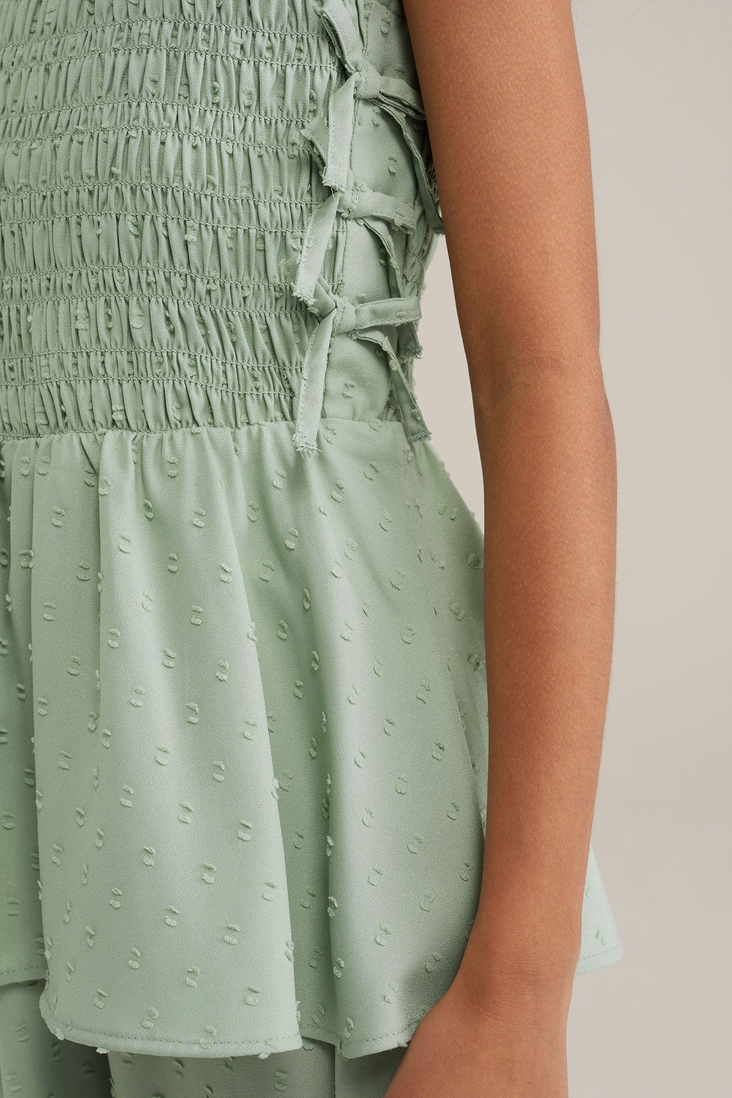 GIRLS DRESS MID LENGTH LIGHT GREEN 5