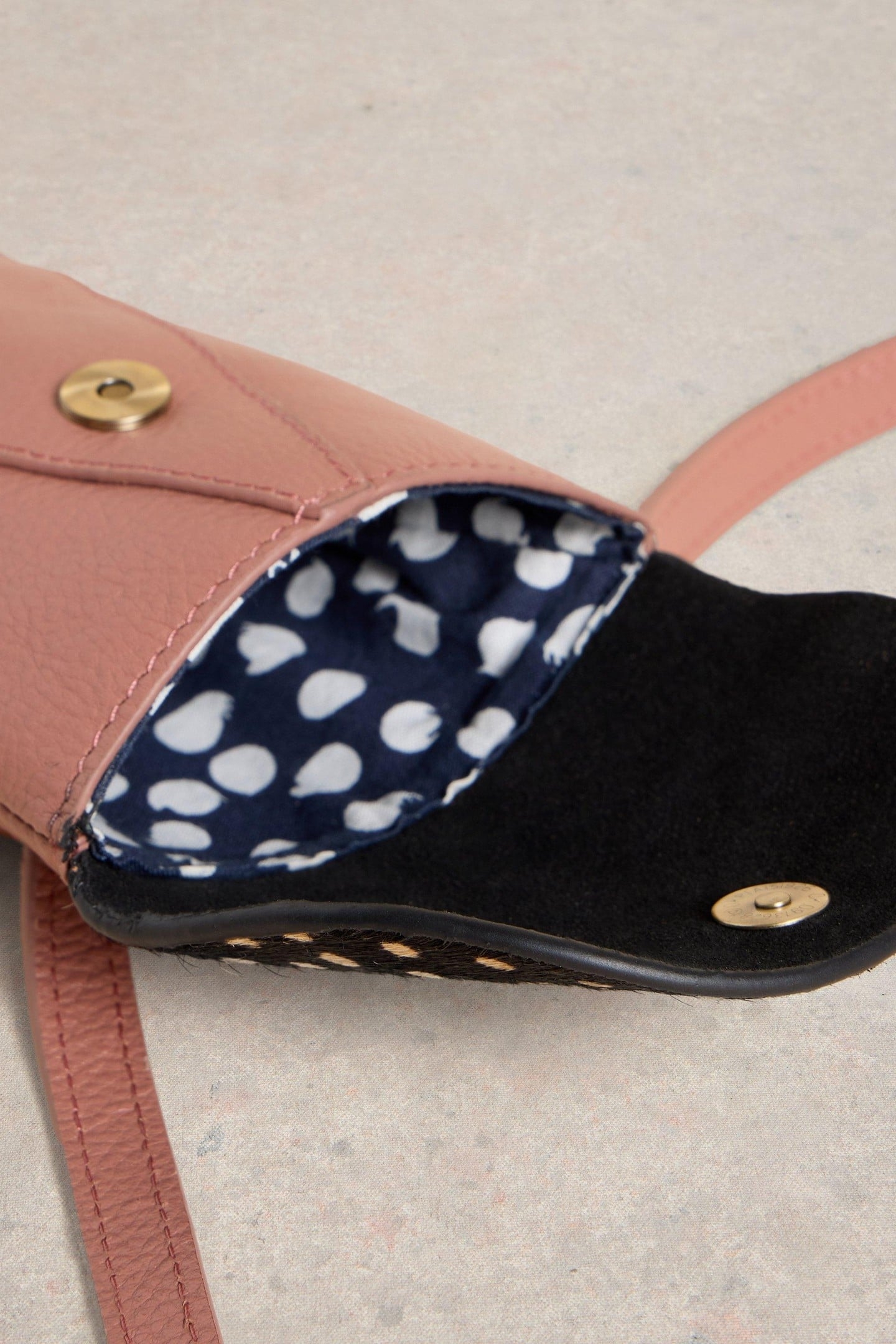 COCO LEATHER PHONE BAG PINK MULTI 4