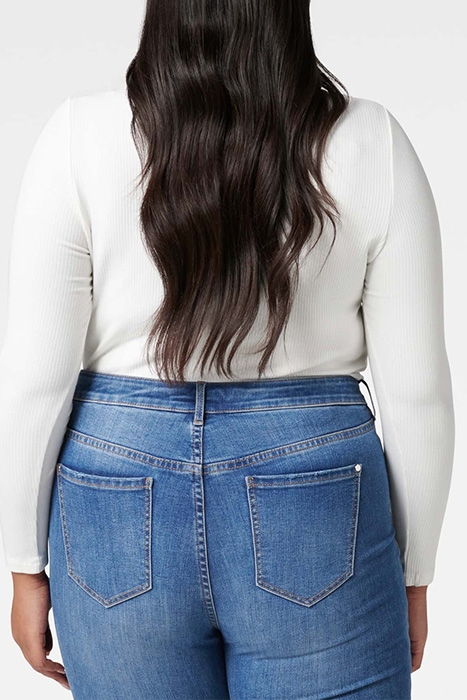 SIENNA CURVE SCOOP NECK LONG SLEEVE PORCELAIN 3