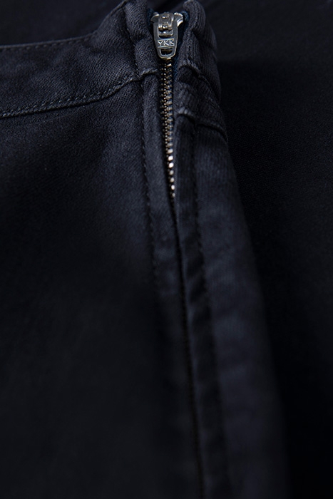 SKIRTS TOTAL ECLIPSE 4