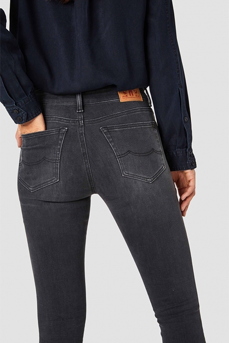 JUNO MEDIUM ROVER DARK 5