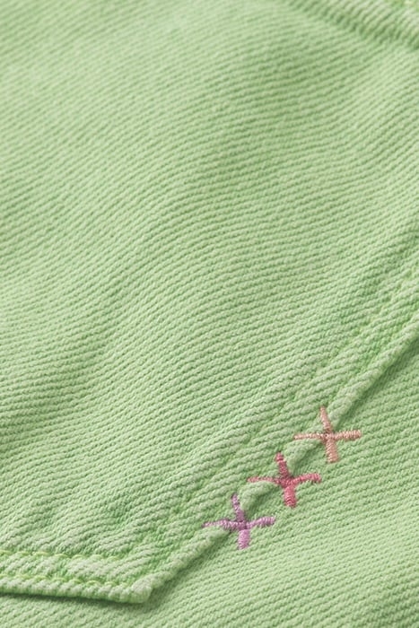 THE BAY BOYFRIEND JEANS — GARMENT DYE COLOURS BRIGHT PARAKEE 3