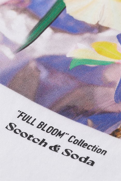 DIGITAL FLOWERS LOOSE FIT T-SHIRT IN ORGANIC COTTON WHITE 6