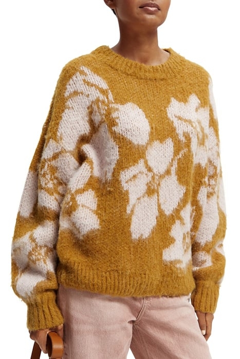 BRUSHED ABSTRACT FLORAL PULLOVER CARAMEL 3