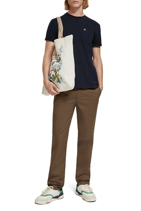 ESSENTIALS STUART - SLIM-FIT ORGANIC COTTON STRETCH CHINO DA 2