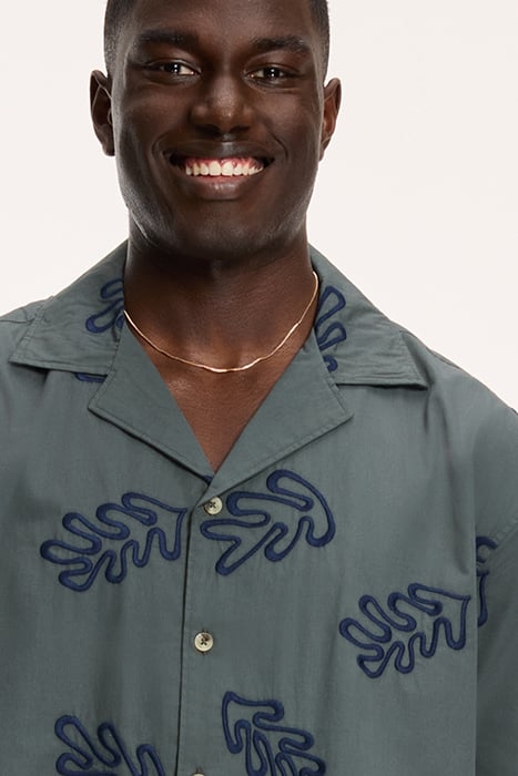 MEN SHORTSLEEVE REEF EMBROIDERY SMOKEY GREEN 6