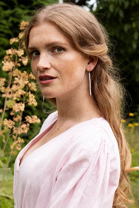 AMY EARHANGERS WHITE 2