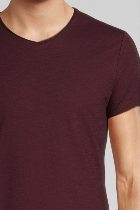 BURGUNDY ESSENTIAL V-NECK T-SHIRT BURGUNDY 4