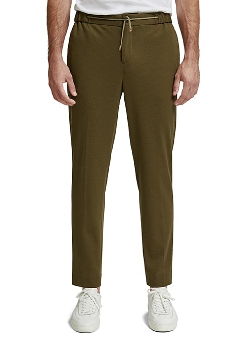 FINCH - REGULAR TAPERED-FIT YARN-DYED KNITTED JOGGER ALGAE 1