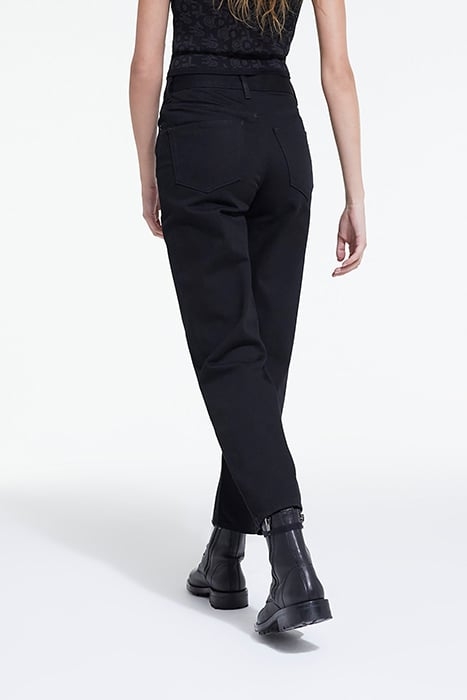 STRAIGHT RAW JEANS BLACK 2