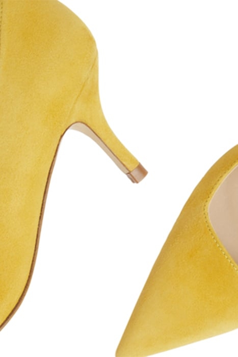 BEATRICENEWCLOSECOURTWITH MANGO 4