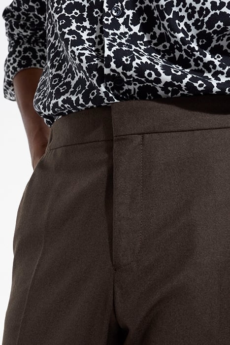 SUIT TROUSERS WITH ELASTIC BELT BROWN 6