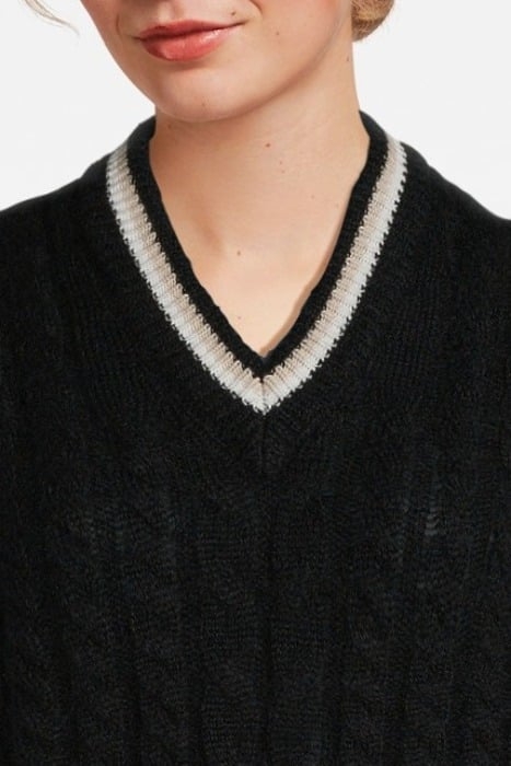 BRAIDED MOHAIR VEST BLACK 4