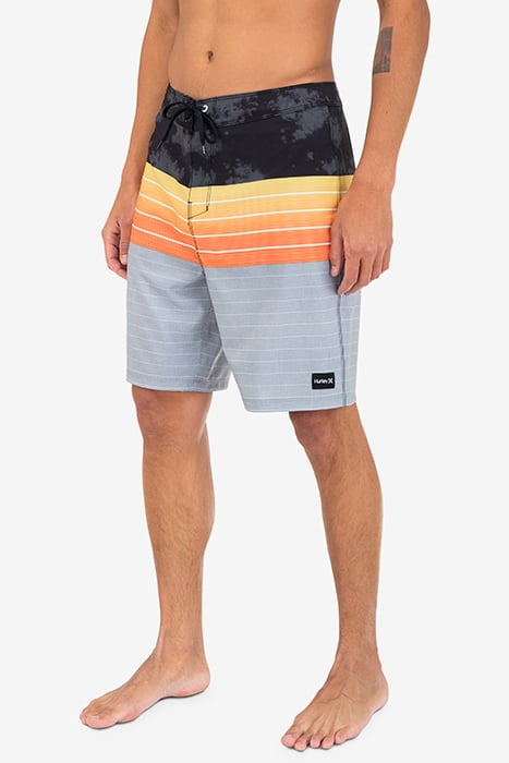 WEEKENDER 20" BOARDSHORT BLACK COMBO 016 5