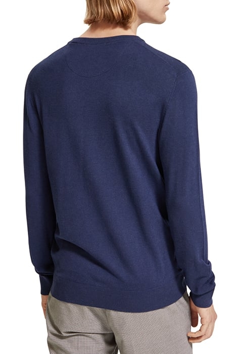 REGULAR FIT ESSENTIALS CREW IN ECO VERO DENIM BLUE 2